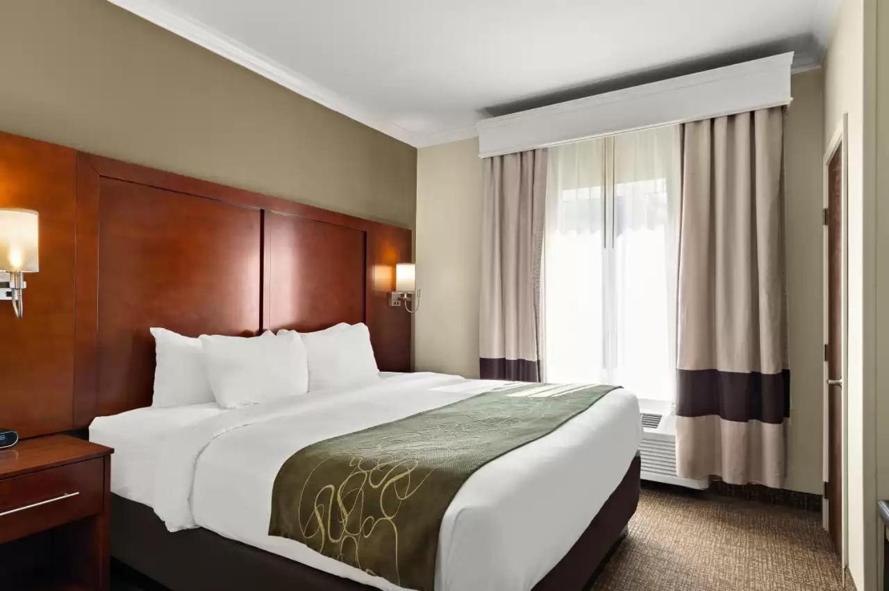 คอมฟอร์ต สวีท เซ็นทรัล Hotel คอร์ปัสคริสตี ภายนอก รูปภาพ